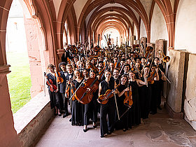 Bundesjugendorchester mit Instrumenten